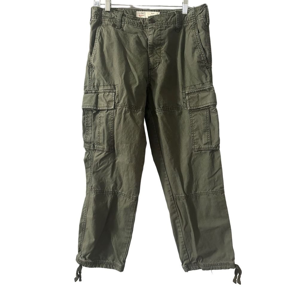 Old Navy Men's Loose Taper Non-Stretch '94 Cargo Pants Army Green Size 32 x 30